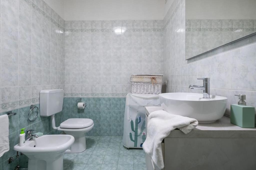 A Casa Di Mo', A Due Passi Dalla Stazione E Fiera Boloňa Exteriér fotografie